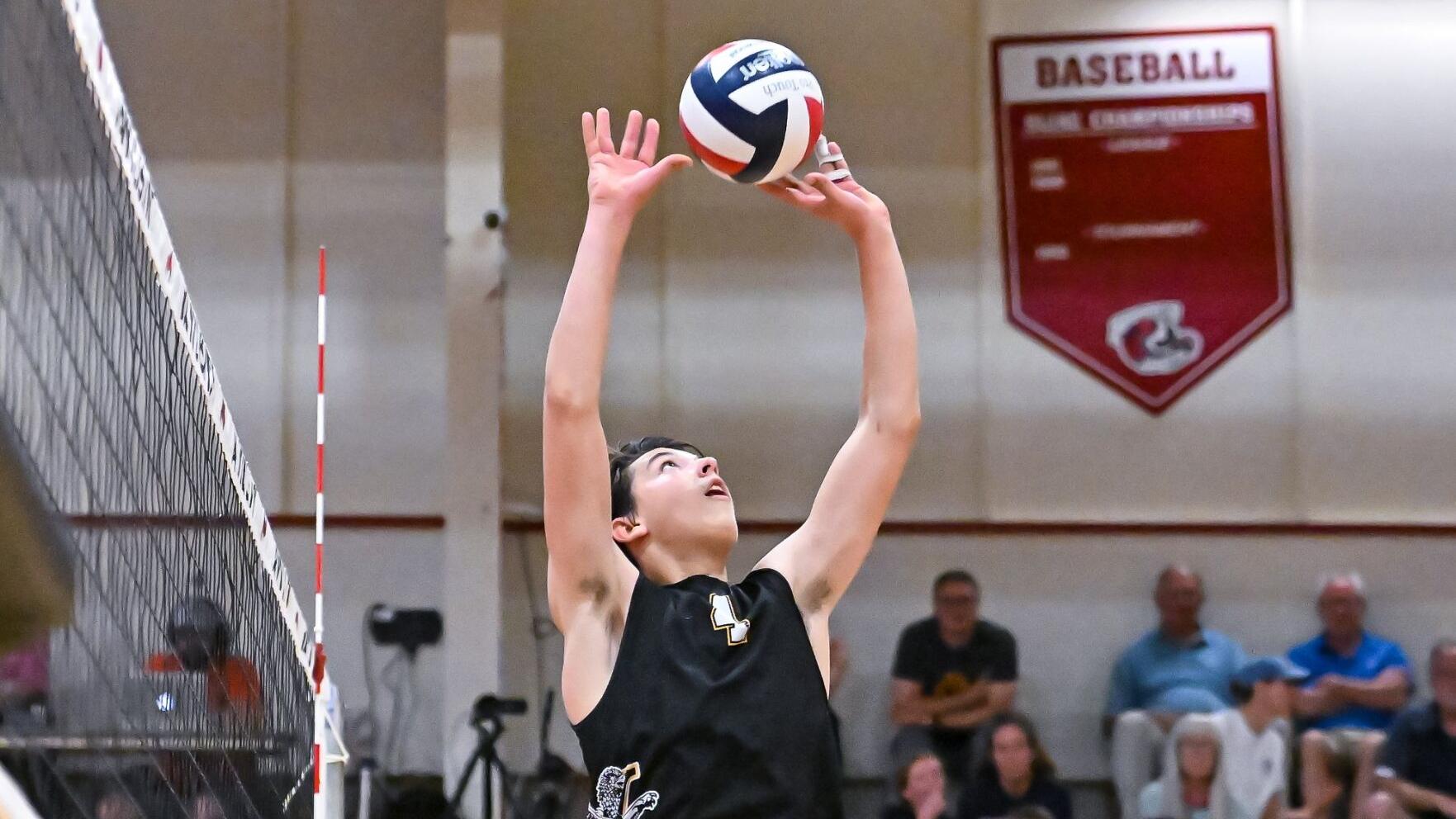 Jillian Hoge promoted to become head coach of Vianney's volleyball program